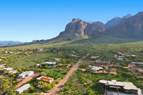 Lost Dutchman State Park in Apache Junction, Arizona