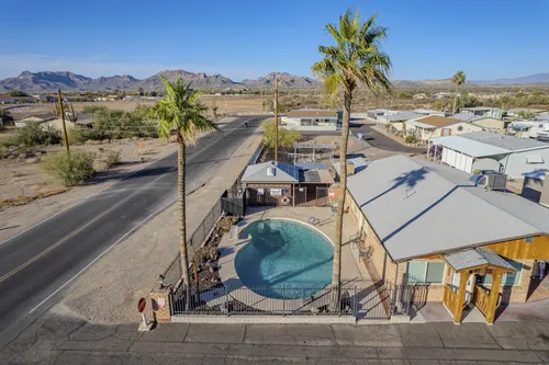 Superstition Mobile Village in Apache Junction, Arizona
