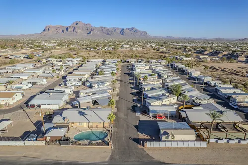 Superstition Mobile Village in Apache Junction, Arizona