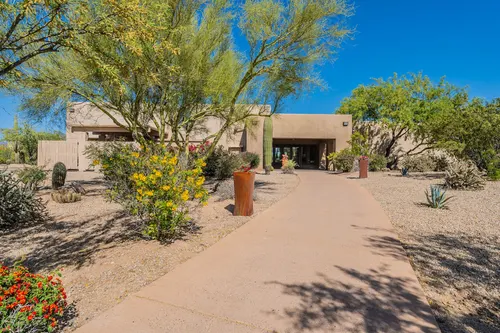 Dove Valley Ranch in Cave Creek, Arizona