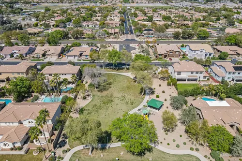 Barrington in Chandler, Arizona