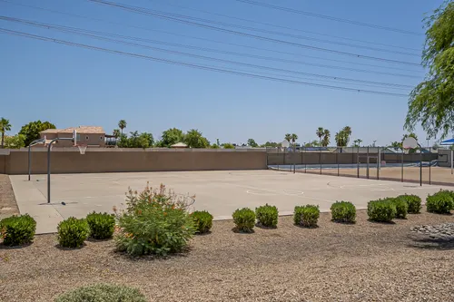 Chandler Crossing in Chandler, Arizona