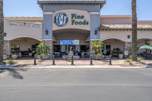 Chandler Crossing in Chandler, Arizona