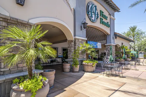 Chandler Crossing in Chandler, Arizona