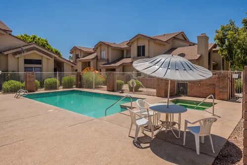 College Park Woods condominiums in Chandler, Arizona