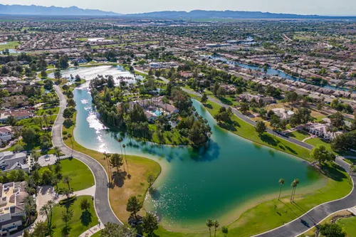 Oakwood Hills in Chandler, Arizona