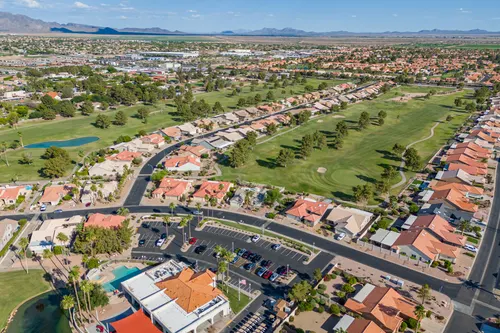 Oakwood Hills in Chandler, Arizona