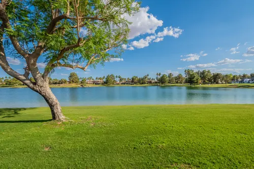 Oakwood Hills in Chandler, Arizona