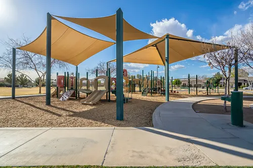 Pinelake Estates in Chandler, Arizona
