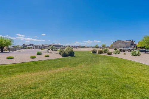 Crestfield Manor in Florence, Arizona