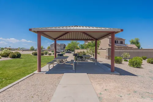 Crestfield Manor in Florence, Arizona