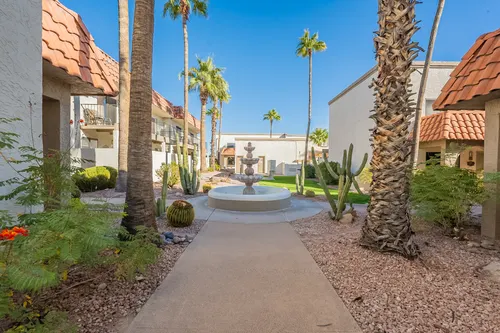 Park Palisades Resort condominium in Fountain Hills, Arizona