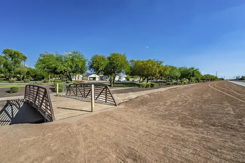 Cottonwoods Crossing in Gilbert, Arizona