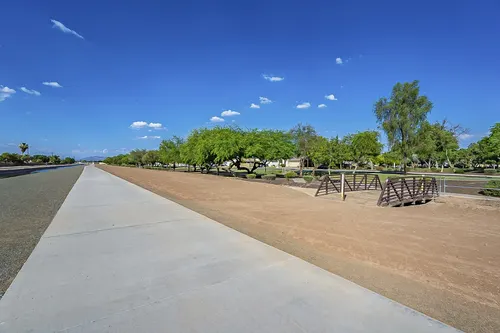 Cottonwoods Crossing in Gilbert, Arizona