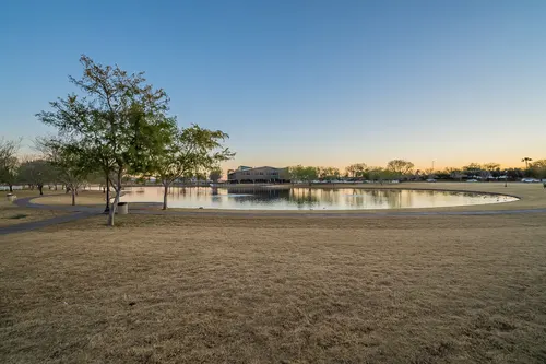 Elliot Groves in Gilbert, Arizona
