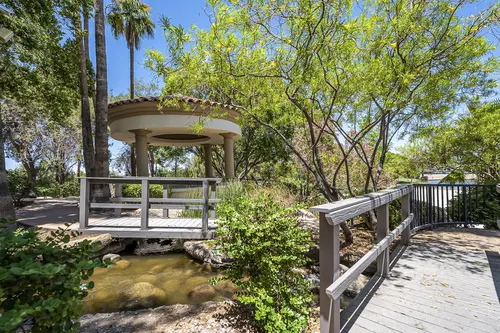 Val Vista Lakes in Gilbert, Arizona