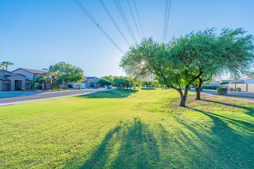 Val Vista Meadows in Gilbert, Arizona