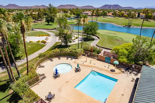 Arrowhead Oasis in Glendale, Arizona
