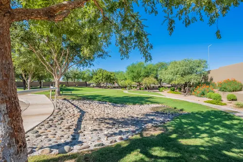 Arrowhead Villas in Glendale, Arizona