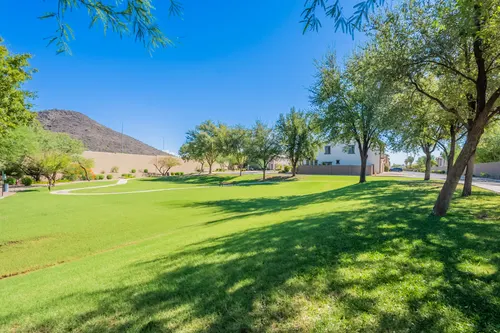 Arrowhead Villas in Glendale, Arizona