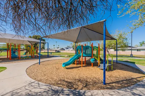 Bethany Heights in Glendale, Arizona