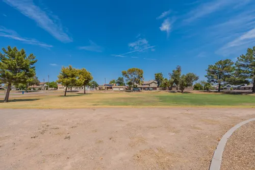 Brookfield Manor in Glendale, Arizona