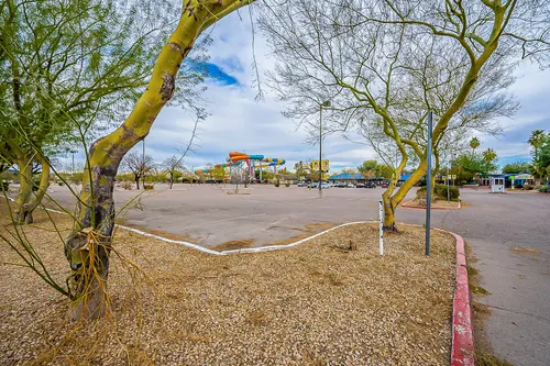 Saguaro Park Lofts in Glendale, Arizona