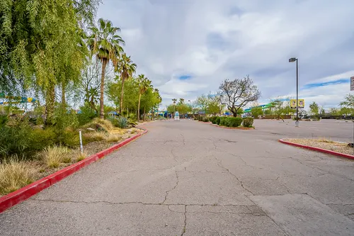 Saguaro Park Lofts in Glendale, Arizona