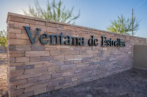 Ventana De Estrellas in Goodyear, Arizona