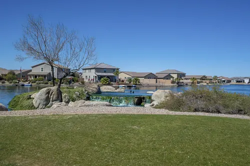 Brightland Homes (The Lakes) in Maricopa, Arizona
