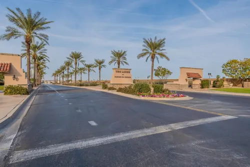 Brightland Homes (The Lakes) in Maricopa, Arizona