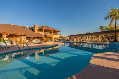 Apache Wells in Mesa, Arizona