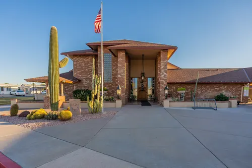 Apache Wells in Mesa, Arizona