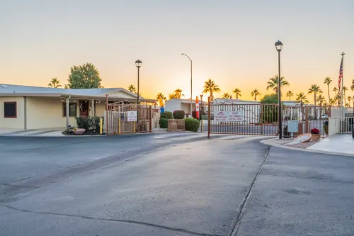Apache Wells in Mesa, Arizona