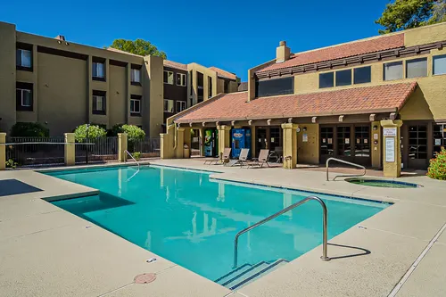 Circle Tree Condominiums in Mesa, Arizona