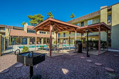 Circle Tree Condominiums in Mesa, Arizona