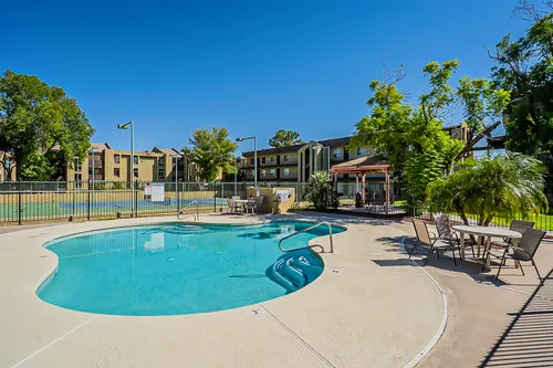 Circle Tree Condominiums in Mesa, Arizona