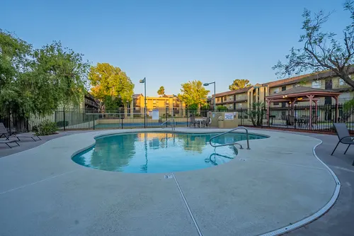 Circle Tree Condominiums in Mesa, Arizona