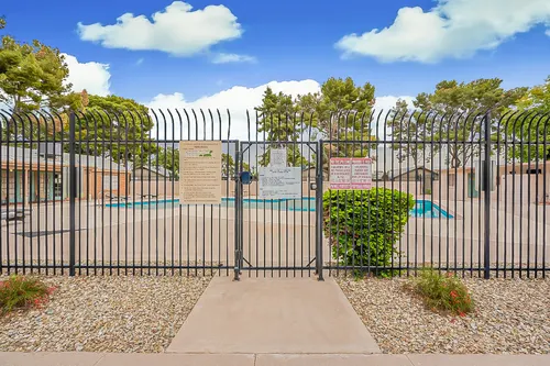 Colonial Manor in Mesa, Arizona