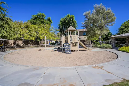 Crismon Creek Village in Mesa, Arizona