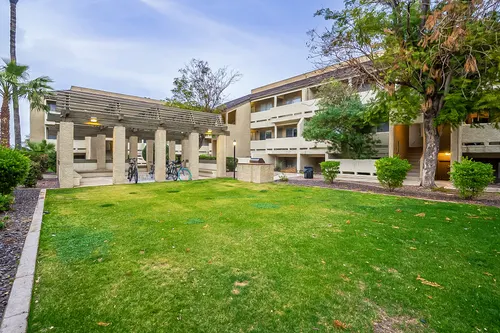 Dobson Bay Club Condominiums in Mesa, Arizona