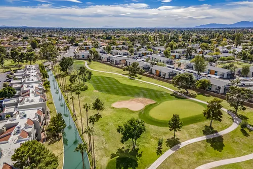 Dobson Lake Park Village in Mesa, Arizona