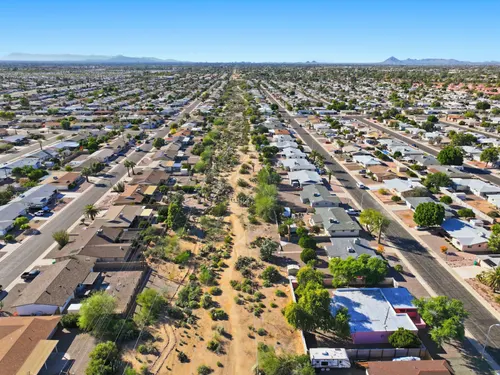 Dreamland Villa in Mesa, Arizona