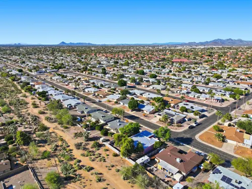 Dreamland Villa in Mesa, Arizona