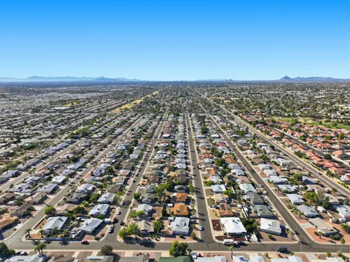 Dreamland Villa in Mesa, Arizona