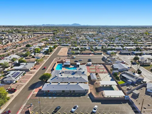 Dreamland Villa in Mesa, Arizona