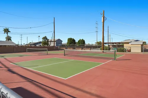 Dreamland Villa in Mesa, Arizona