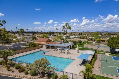 Los Altos Center in Mesa, Arizona