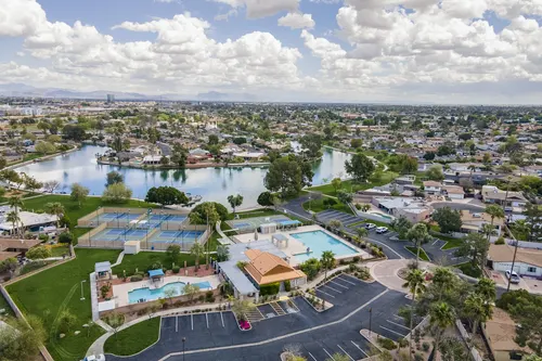 Los Altos Center in Mesa, Arizona