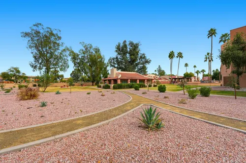 Los Racimos in Mesa, Arizona